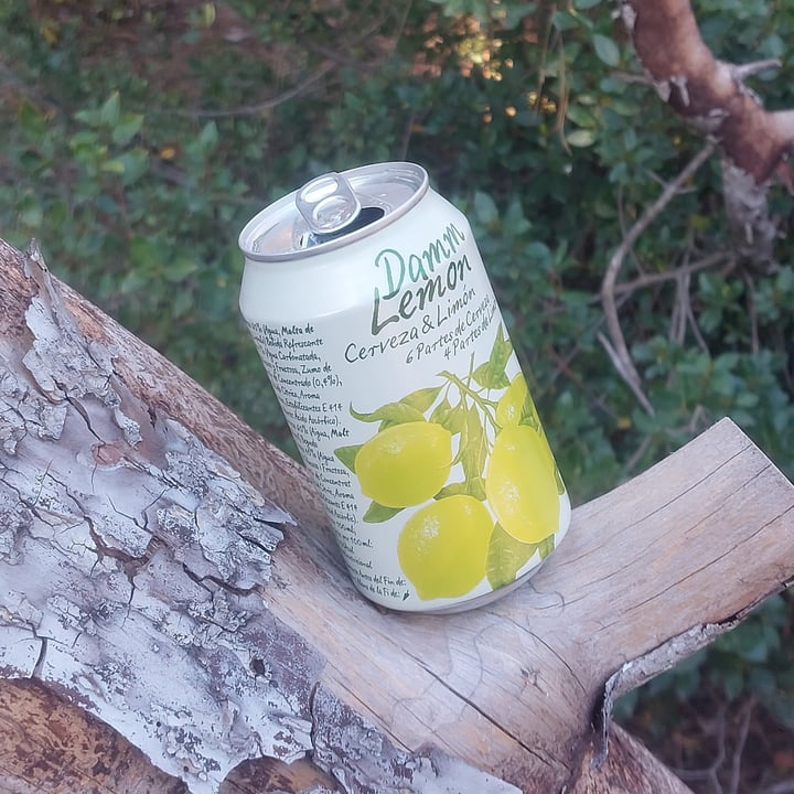 review photo of Estrella Damm Damm lemon shared by @farigolarts on 08 Mar 2022 - review