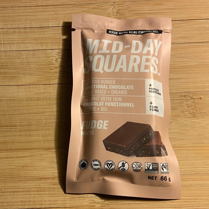 photo of Mid-day squares Fudge Yah shared by @vbolieuv on  05 Jan 2022 - review