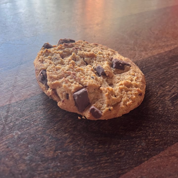 review photo of Back to Nature chunky chocolate chip cookies shared by @laritu on 26 Aug 2022 - review