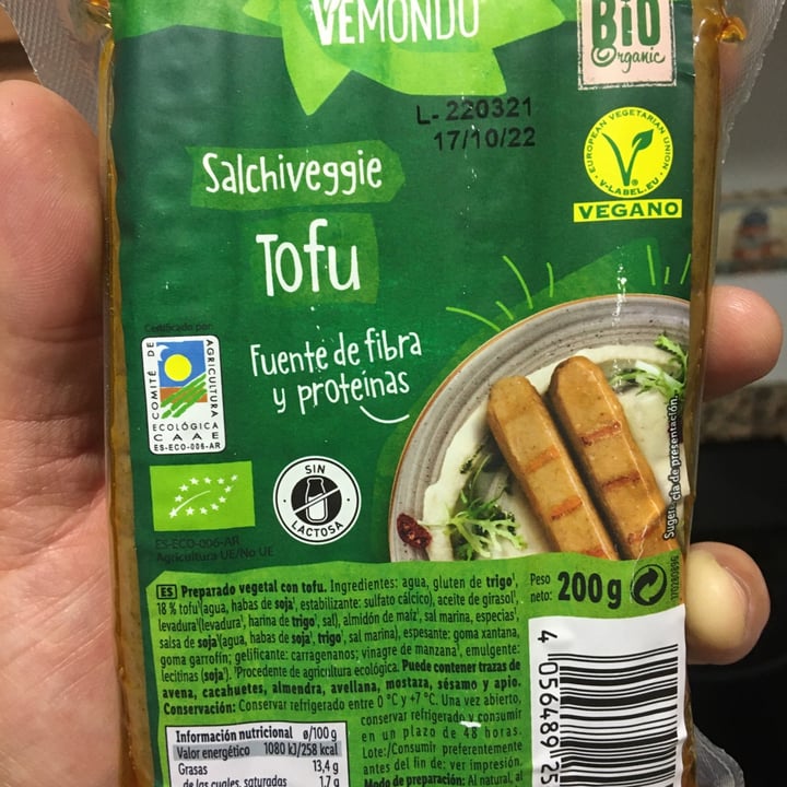 review photo of Vemondo salchichas tofu shared by @vegabill on 30 Apr 2022 - review