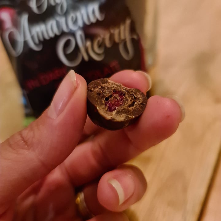 review photo of Landgarten Organic Amarena Cherry in Dark Chocolate shared by @violetalcantara on 01 Jul 2021 - review