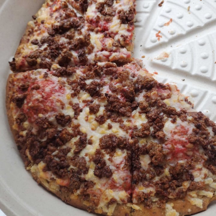 photo of Plant Based Pizzeria Meat Lovers Vegan Pizza shared by @plantinatlant on  25 Oct 2019 - review