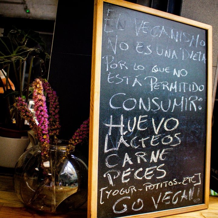 photo of Veganitessen empanadillas shared by @veganartivist on  13 May 2022 - review