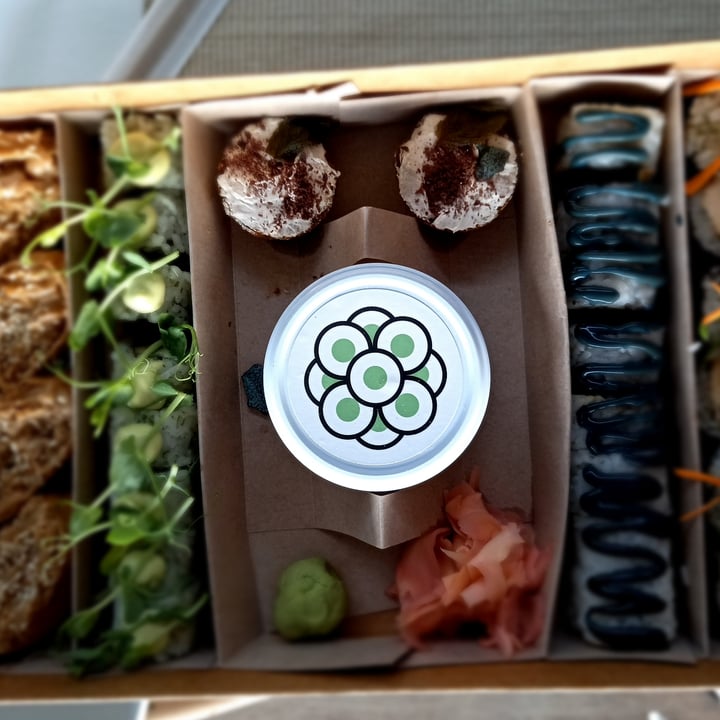 photo of Plushi April Platter shared by @campsbayvegan on  16 Oct 2021 - review