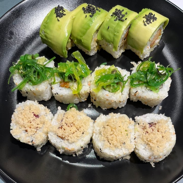 review photo of Azuki Sushi Pesaro Menù vegano shared by @lauragiommi on 25 Apr 2022 - review