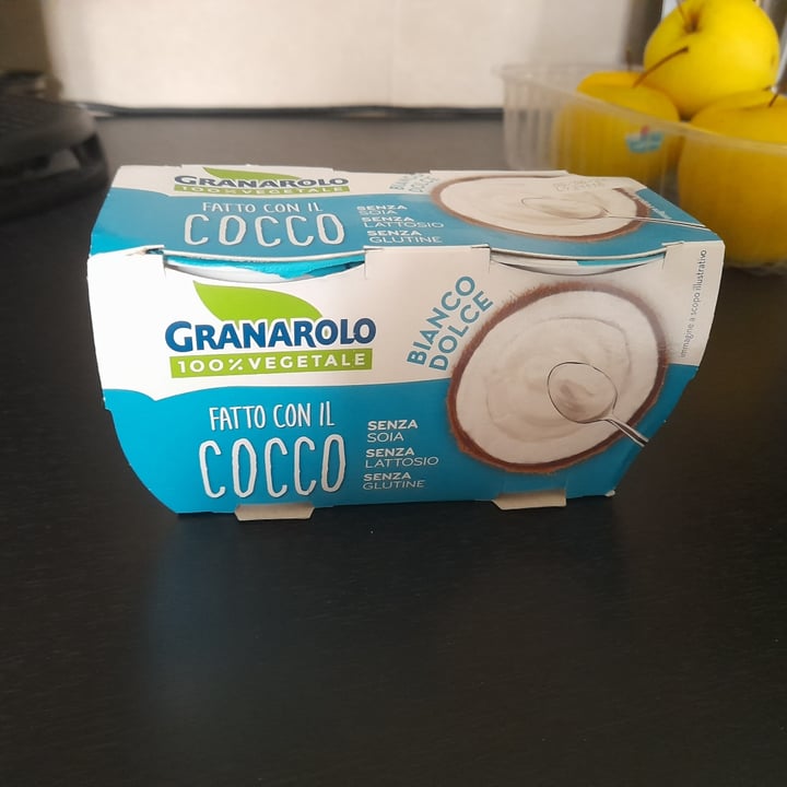 photo of Granarolo Yogurt Di Cocco Bianco Dolce shared by @daaanila on  30 May 2022 - review