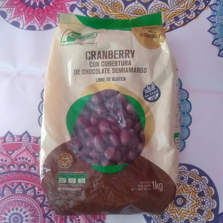 review photo of Argenfrut Cranberry con cobertura de chocolate semiamargo shared by @arii99 on 27 Jan 2022 - review