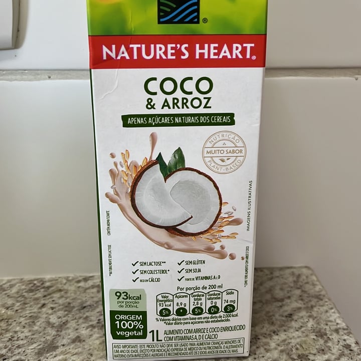 photo of Nature's Heart Bebida coco e arroz shared by @gabialencar on  03 May 2022 - review