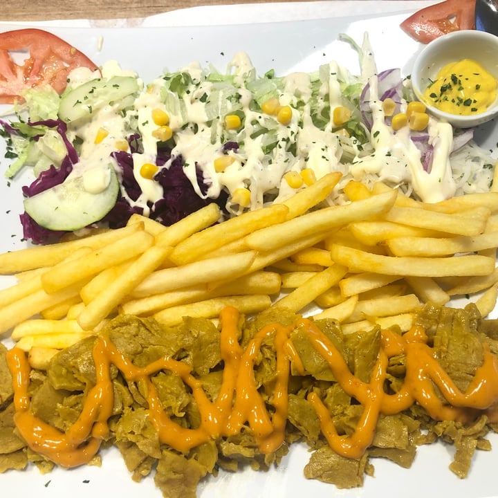 photo of Pizzeria-Kebab Monte Ararat (Vegano / Vegetariano) Comer piatto shared by @al25 on  30 Sep 2021 - review
