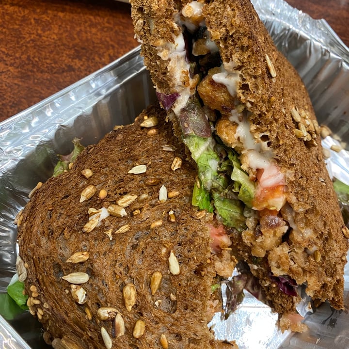 photo of Fruits & Roots Vegan Toasted Tuna Mayonaise on Whole-wheat Bread shared by @ftc on  15 Jan 2021 - review