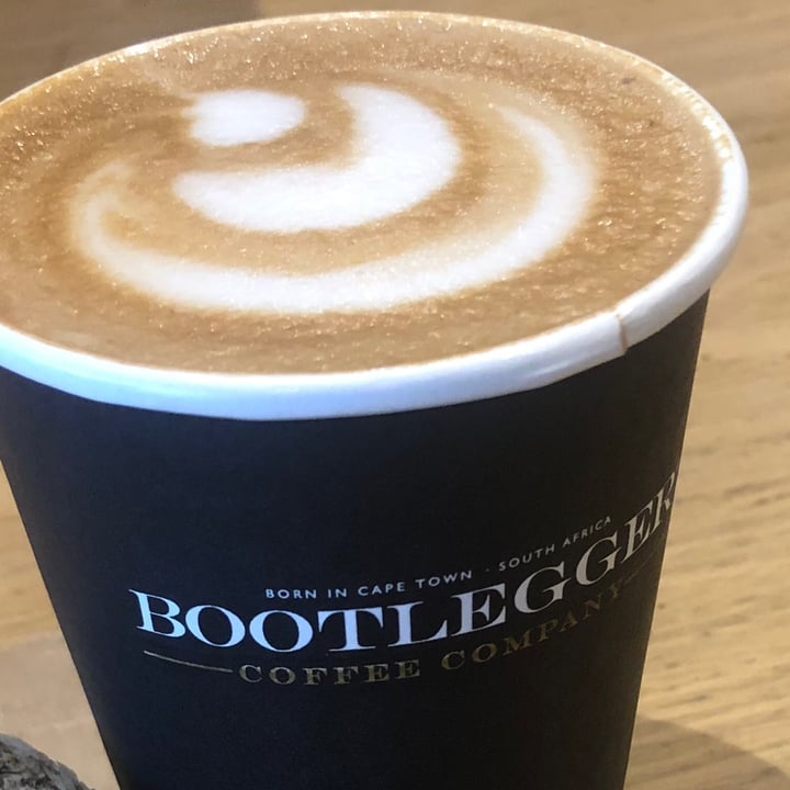 photo of Bootlegger Sea Point Latte shared by @fitphilthevegangirl on  06 Nov 2020 - review