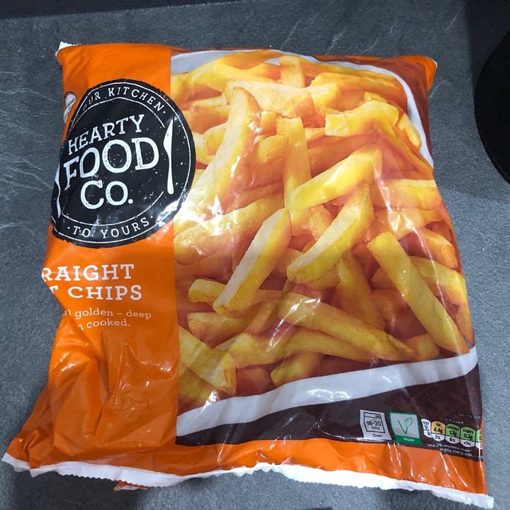 photo of  Hearty Food Co. Straight cut chips shared by @edentomlinson on  01 Nov 2020 - review