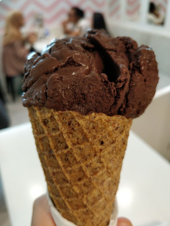 photo of Kind Kones Chocolate Sorbet shared by @mikebroadhead on  01 May 2019 - review