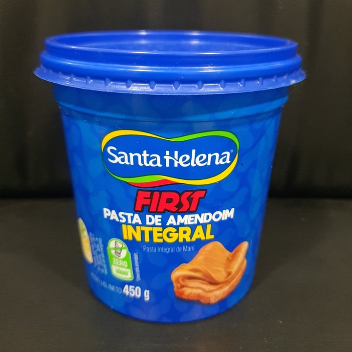 photo of Santa helena First pasta de amendoim shared by @domingasvegan on  31 Mar 2022 - review