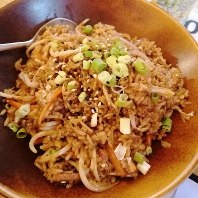 Foto do prato “Arroz Frito Al Wok”