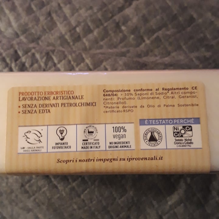 photo of I Provenzali Sapone di Marsiglia con olio d' oliva shared by @danielacompa on  26 Jul 2021 - review