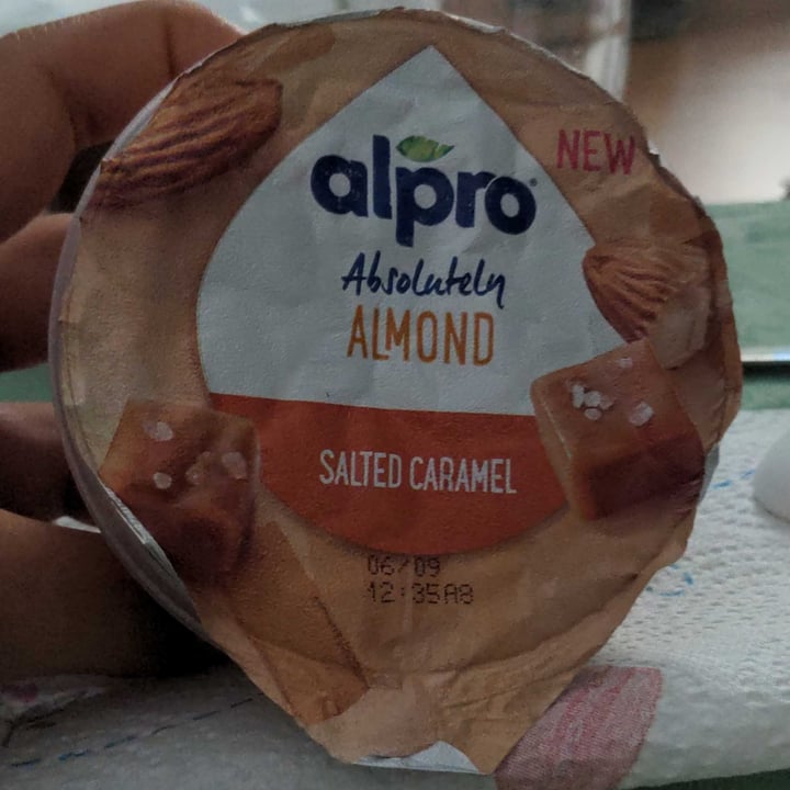 review photo of Alpro Absolutely almond salted caramel shared by @serelop on 11 Aug 2022 - review