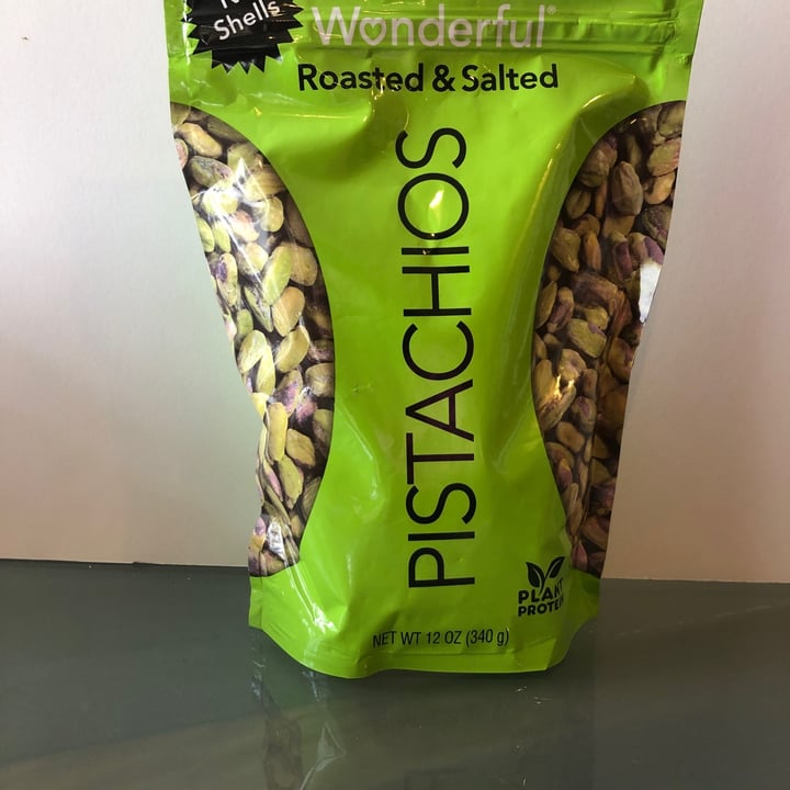 review photo of Wonderful (Pistachios) Roasted & Salted Pistachios shared by @vivianellingson on 10 May 2022 - review