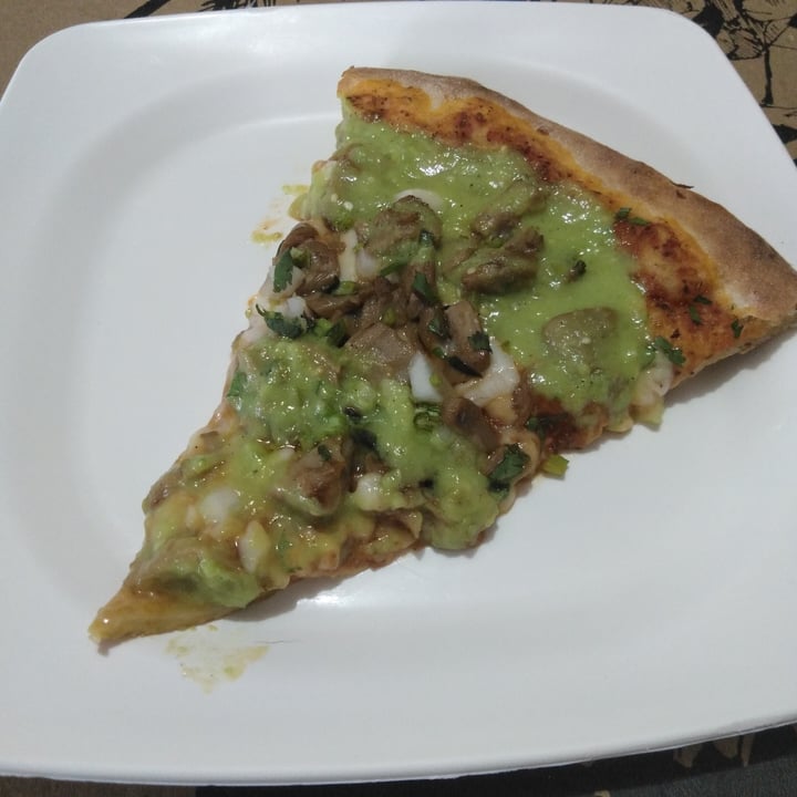 review photo of Salvaxe Pizza carnitas shared by @portalillo on 25 Aug 2020 - review