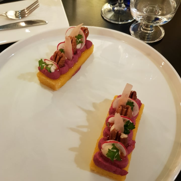 photo of Capra e Cavoli vegetariano, vegano e pesce Polenta croccante con paté vegetale alle noci shared by @fedevi on  27 Nov 2021 - review
