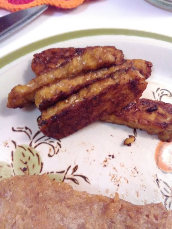 photo of Lightlife Original Tempeh shared by @veganfarmersdaughter on  26 Dec 2019 - review