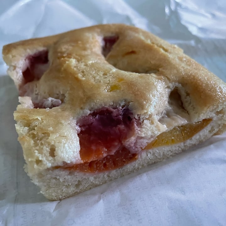 photo of IperBiobottega Torta alle pesche shared by @maui on  20 Jul 2022 - review