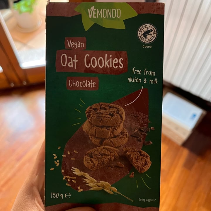 photo of Vemondo Oat chocolate cookies shared by @annabacce on  24 Apr 2022 - review