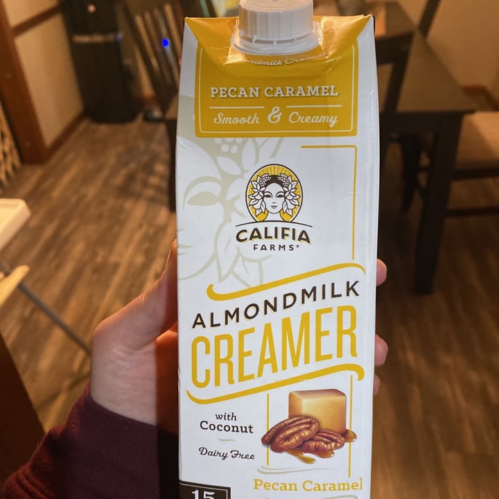 photo of Califia Farms Almondmilk Creamer Pecan Caramel shared by @hungrymama on  06 Jun 2021 - review