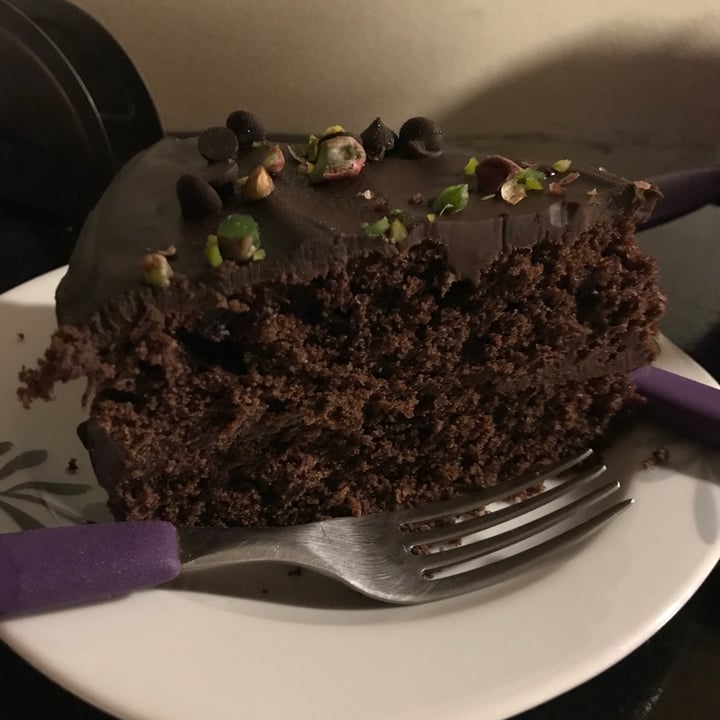 photo of Luna's Kitchen Beirut Chocolate Cake shared by @gassia on  19 Aug 2020 - review