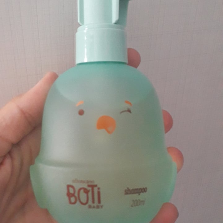 photo of O Boticário shampoo boti shared by @wallkyrya on  14 May 2022 - review