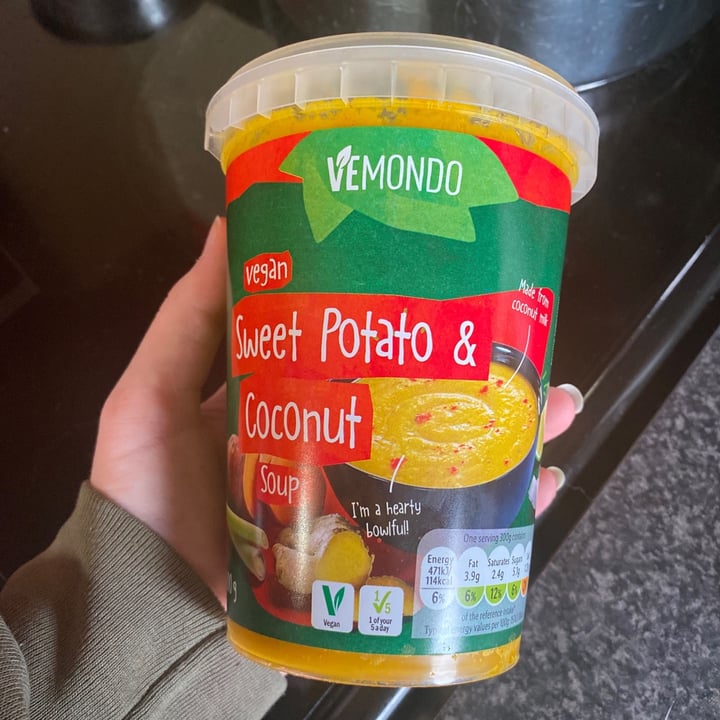 review photo of Vemondo Sweet Potato & coconut soup shared by @kkinocore on 10 Jan 2021 - review