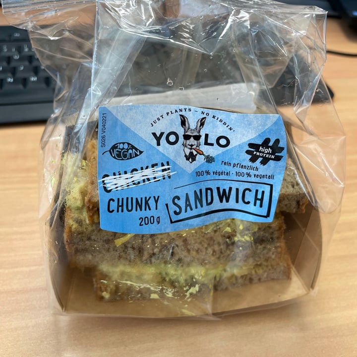 photo of Yolo Chunky Sandwich shared by @matoakala on  12 Aug 2021 - review