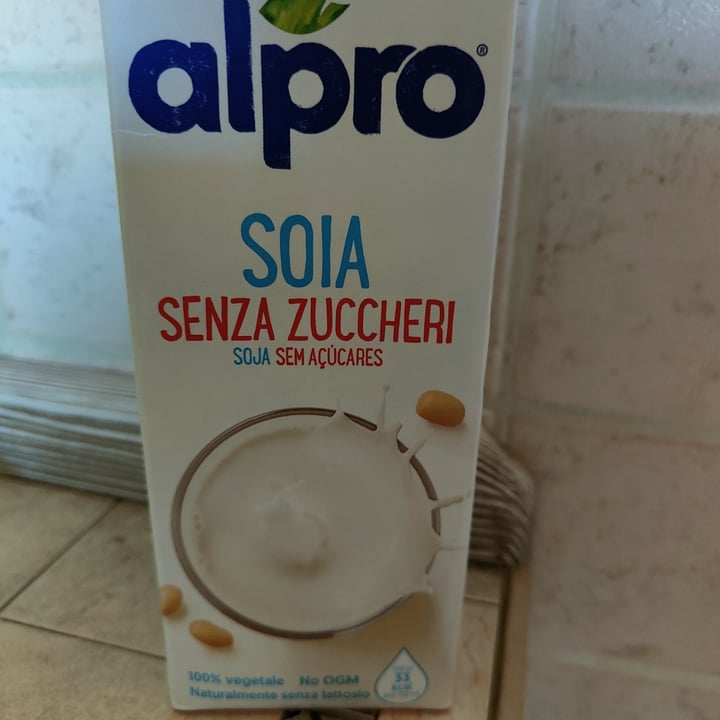 photo of Alpro Bevanda Di Soia Senza Zuccheri shared by @valemau on  21 Sep 2022 - review