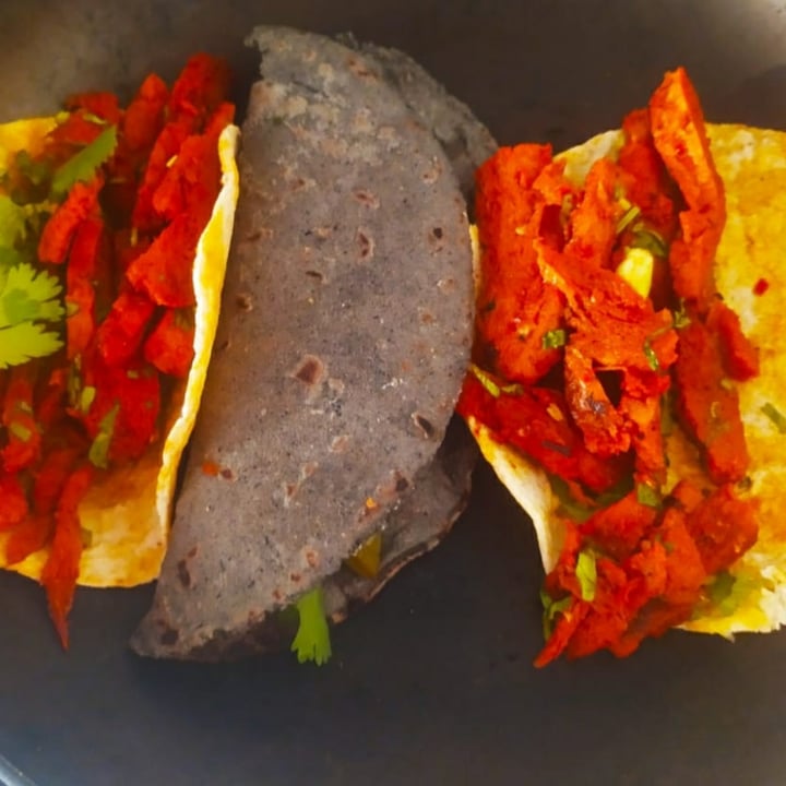 photo of Vegetal Roma Tacos de cochinita de soya shared by @usagisorrow on  24 Apr 2021 - review