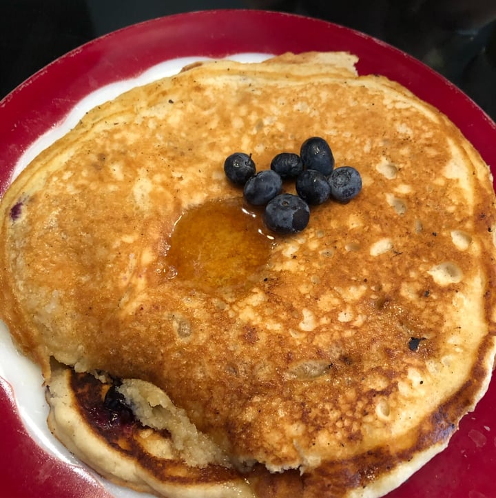 photo of Glory Doughnuts Blueberry Griddle Cakes shared by @jhill827 on  31 May 2022 - review
