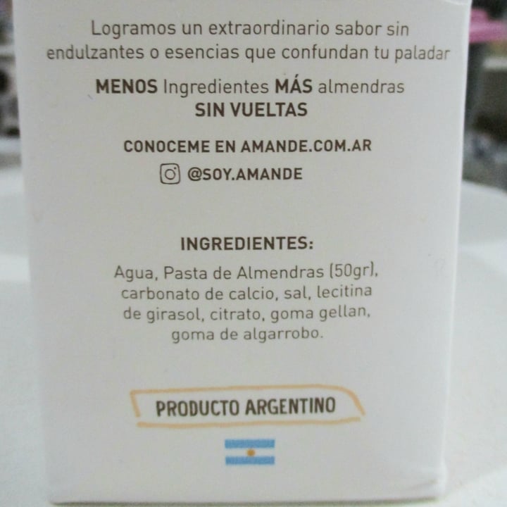 photo of Amande Leche de Almendras shared by @iva-moralele on  08 Jan 2020 - review