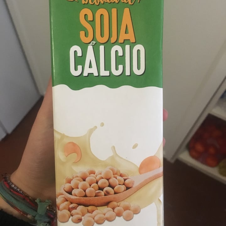 review photo of Hacendado Bebida de Soja Calcio shared by @claudiadelmonte on 16 Mar 2022 - review