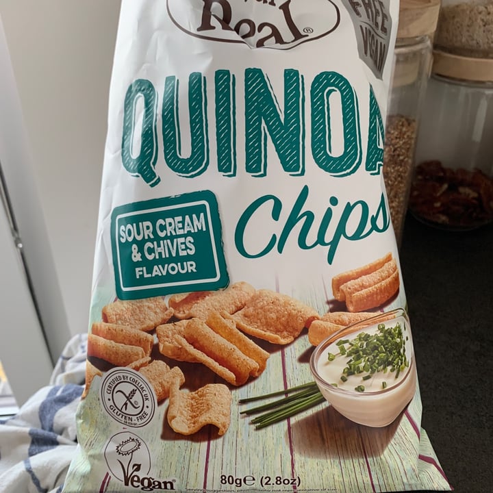 photo of Eat Real quinoa sour cream chives shared by @petermil on  29 Aug 2021 - review
