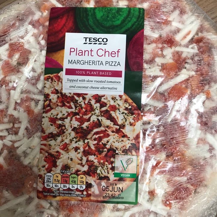 review photo of Tesco Plant Chef Tesco Plant Chef Margarita Pizza shared by @ginjin on 07 Sep 2020 - review