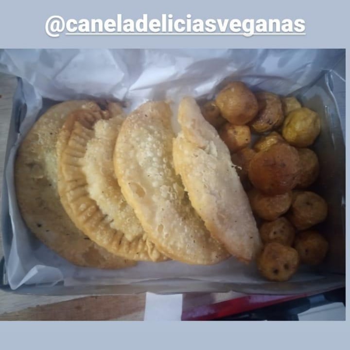 review photo of Canela Delicias Veganas Empanadas shared by @danielcaceres on 07 Aug 2020 - review
