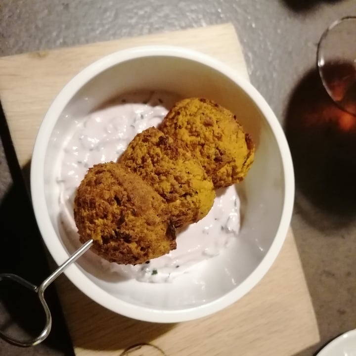 review photo of Herbe - Food & Drink Vegetale Falafel shared by @frullu on 17 May 2022 - review