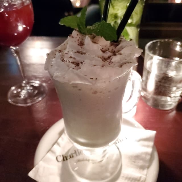 Foto del piatto “Vegan Mint Chocolate Milkshake”