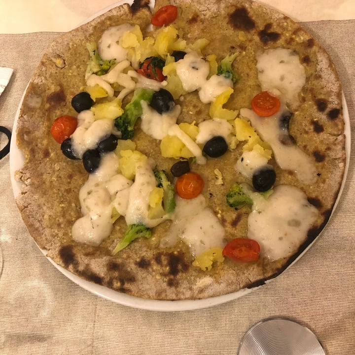 photo of Il Papiro Pizza Fruttariana Due Gusti shared by @pistacchina on  18 Jun 2022 - review