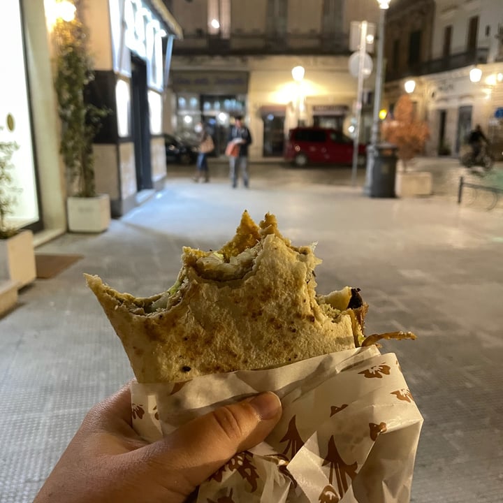 review photo of Piadina Salentina Vegan Kebab shared by @letiziaquarta on 05 May 2022 - review