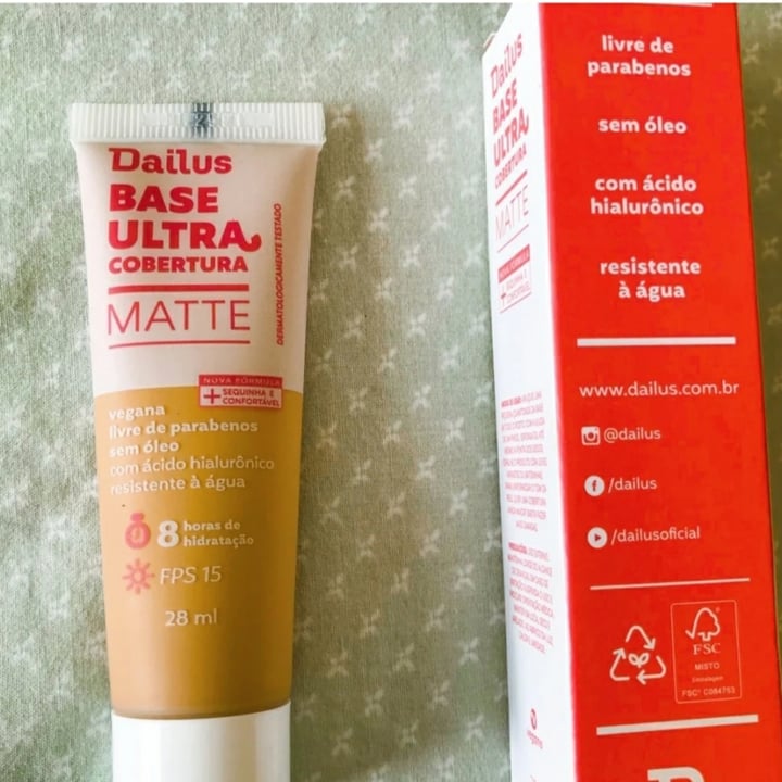 photo of Dailus Base Ultra Cobertura Matte shared by @emiliadias on  03 May 2022 - review