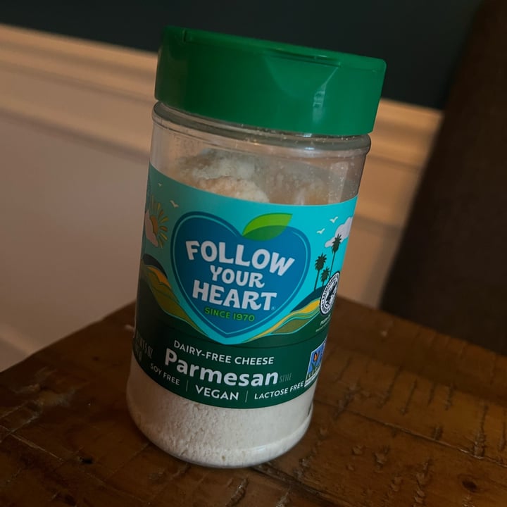 photo of Follow your Heart Dairy free parmesan Grated Cheese shared by @whitneys6 on  23 Oct 2022 - review