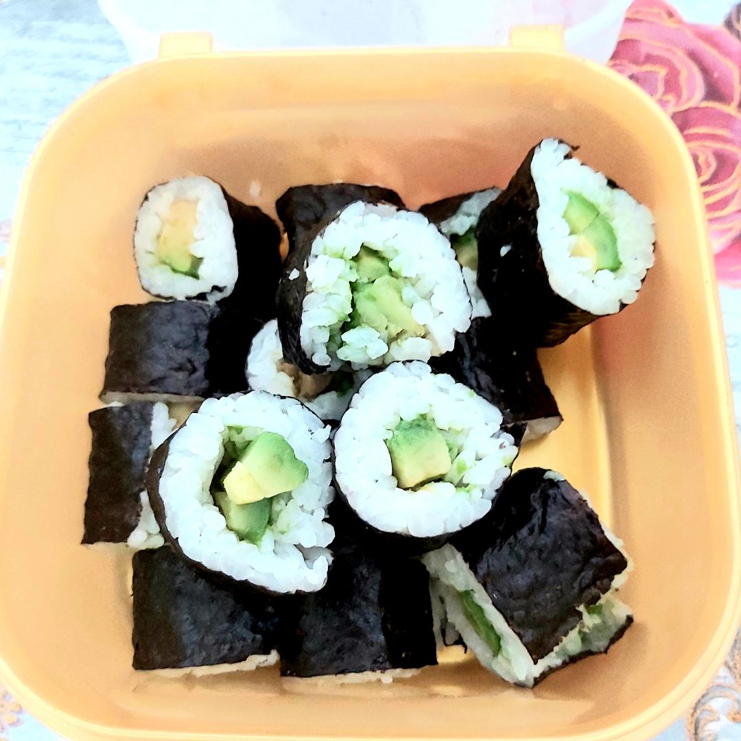 Avocado Sushi from Cold Storage - Vegan Product Reviews & Ratings ...