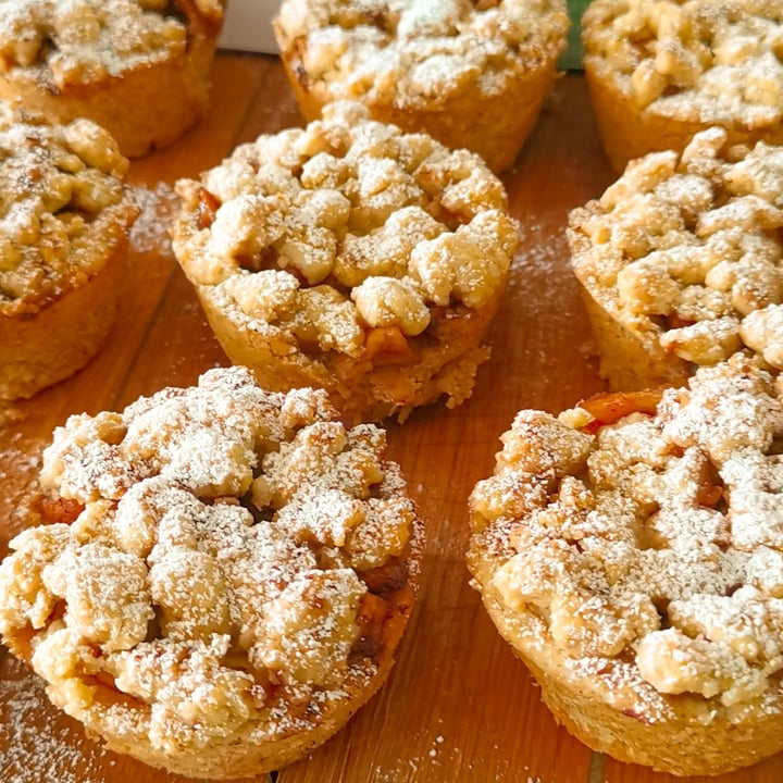 review photo of Tanie’s Vegan Kitchen Apple Crumble shared by @itsveganjoburg on 28 Feb 2022 - review