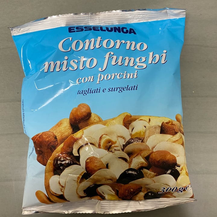 review photo of Esselunga Contorno misto funghi con porcini shared by @rossellacastle on 26 Jun 2022 - review