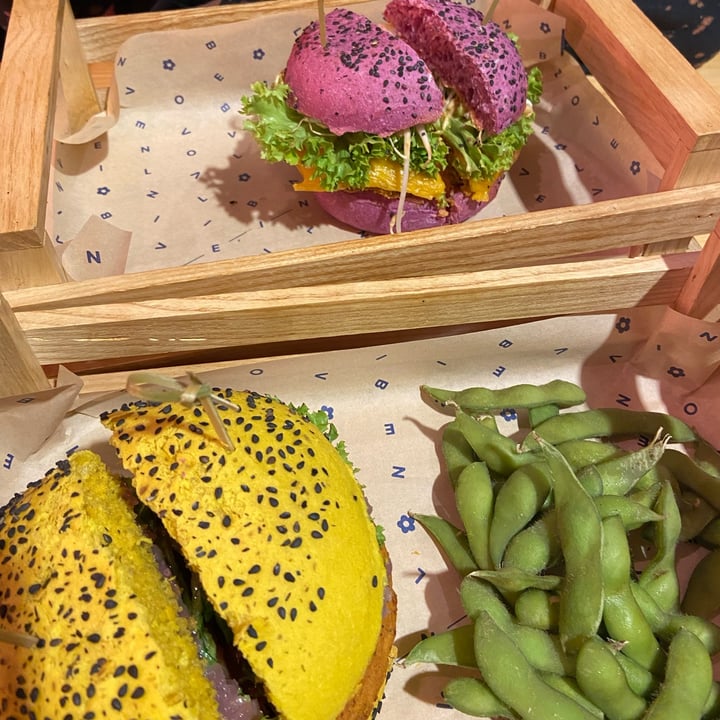 review photo of Flower Burger Spicy cecio shared by @giorgiaclem on 24 Apr 2022 - review
